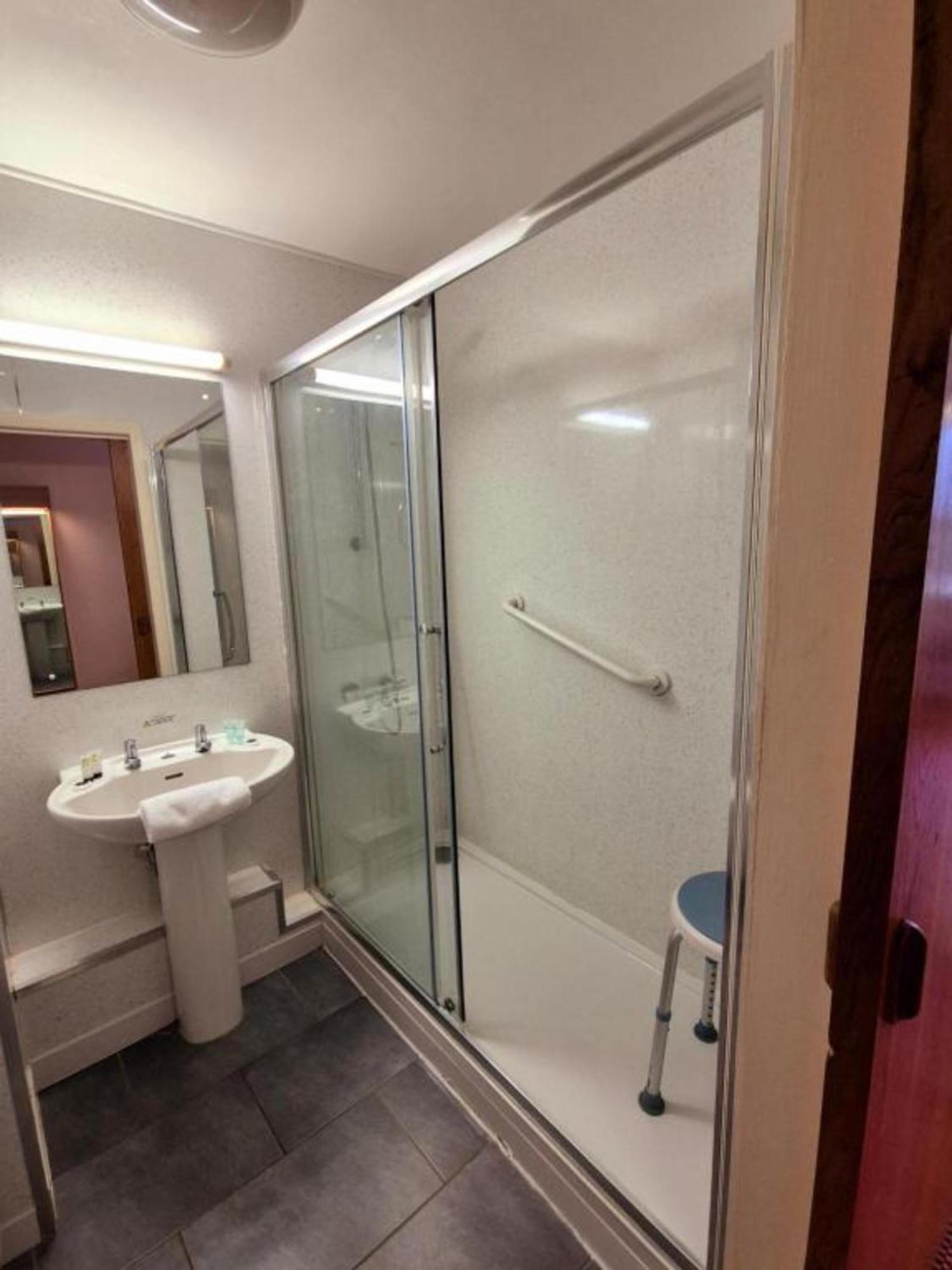 Boston Supreme Hotel מראה חיצוני תמונה